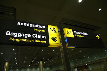 Assistência à chegada ao aeroporto e serviço de bagagem